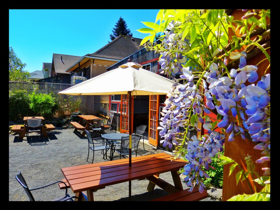 Happy Hour | Mash Tun Brewpub, The | Drink Portland