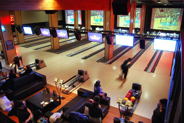 Bowling in Grand Central Terminal